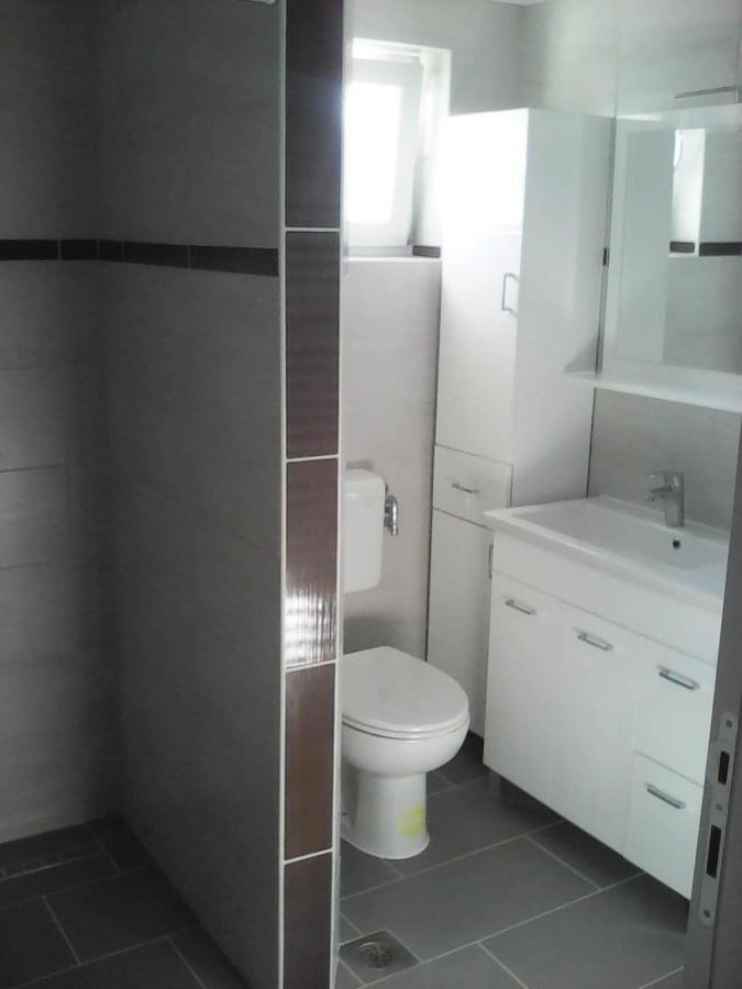 Apartmani Pavkovic Stari Mikanovci Exterior photo